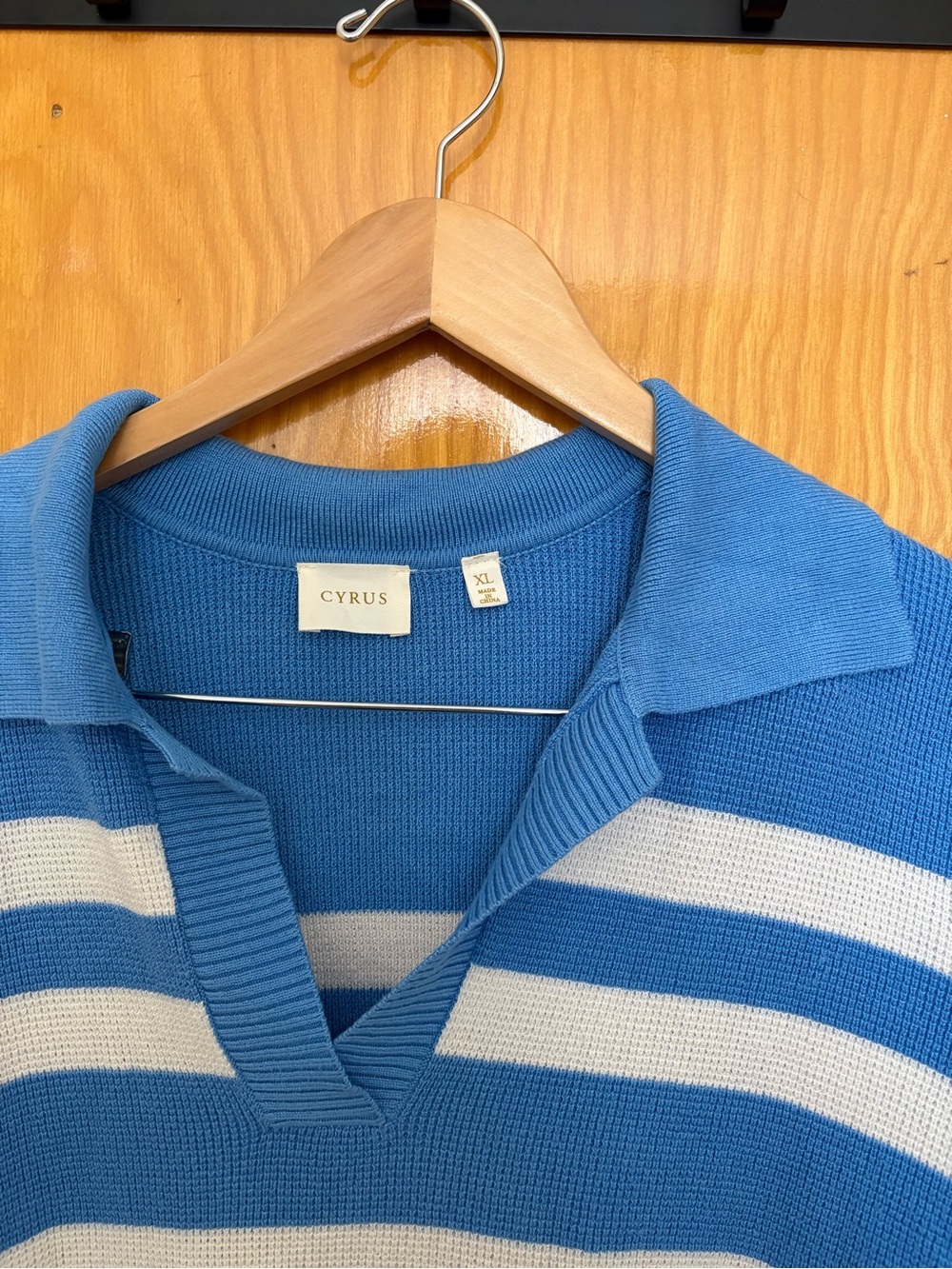 Cyrus blue stripe sweater - Picture 2 of 3